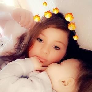 Meet your Posher, Savannah